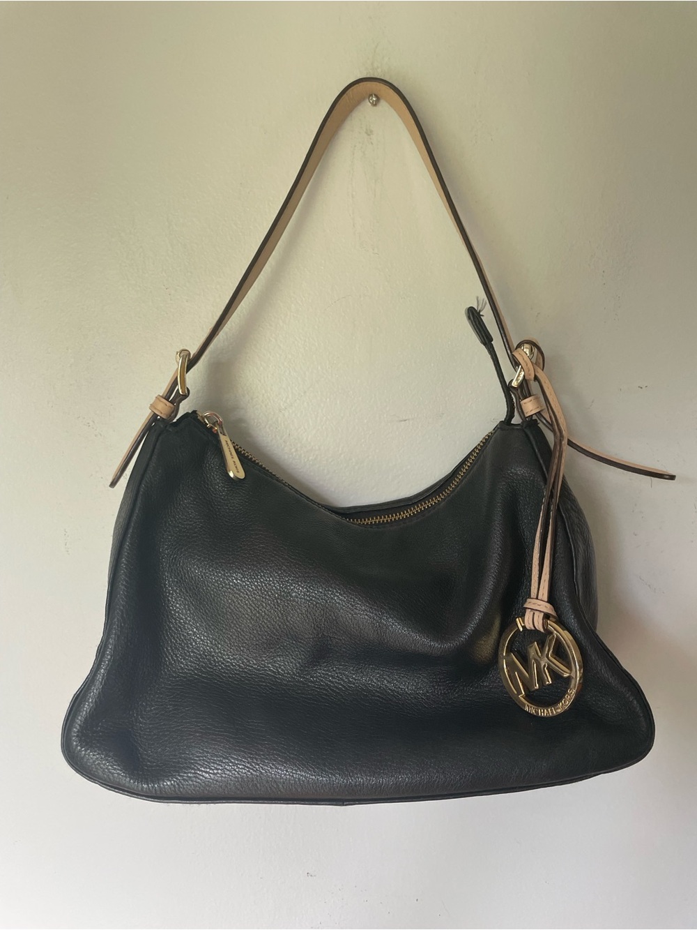 Michael Kors Black Leather Shoulder Bag with Tan Trim